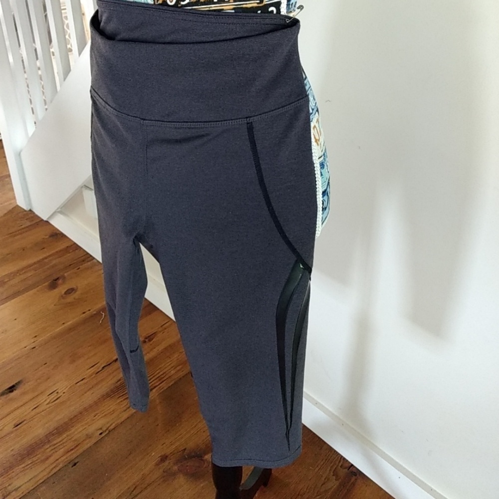 Fabletics crop legging